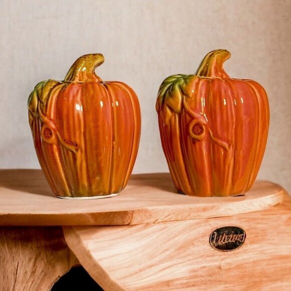 Salt and Pepper Autumn Harvest Artisan Hand Painted Glazed Ceramic Set - Picture 1 of 16